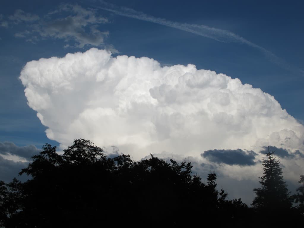 Cumulonimbus après l'orage