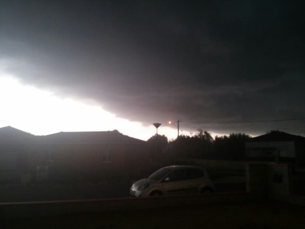 l'orage arrive sur l'ouest toulousain